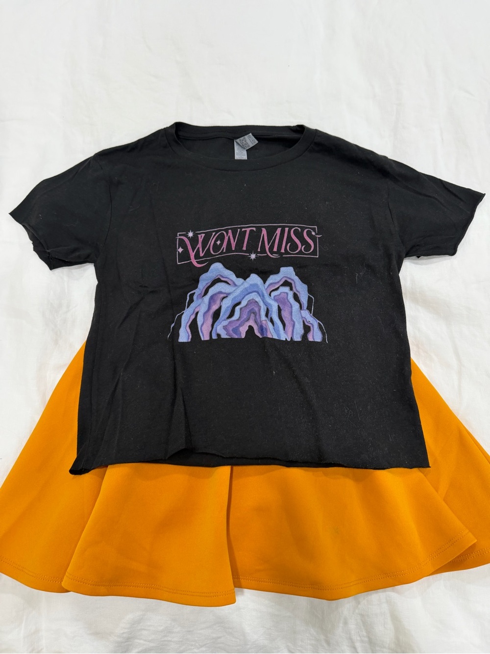 Kpop Demon Hunters Mira Costume Black 'WONT MISS' Graphic Tee with Yellow Skirt